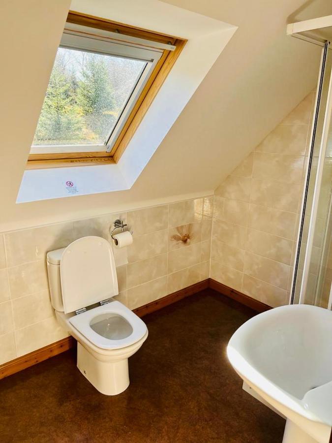 1 Loch Ness Heights Apartment Inverness Bagian luar foto