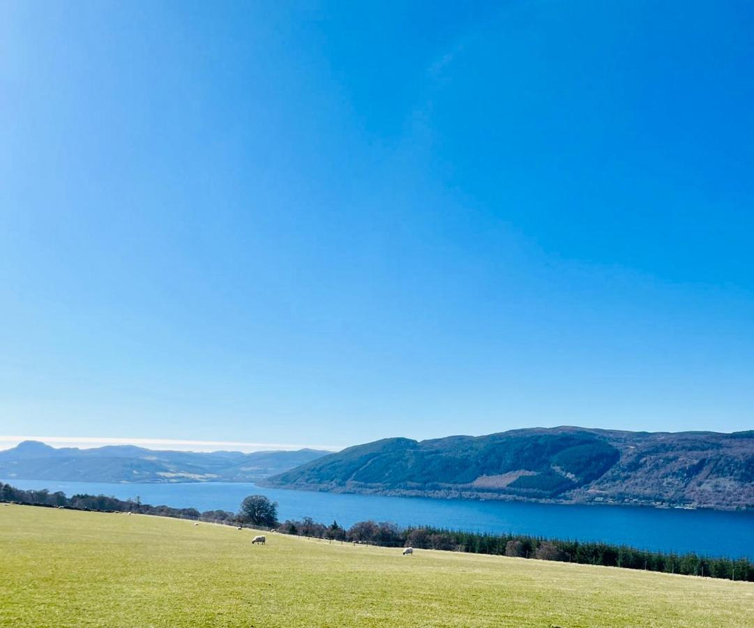 1 Loch Ness Heights Apartment Inverness Bagian luar foto